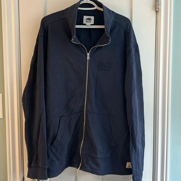 Men’s ROOTS navy zip up sweater - Picture 1 of 6